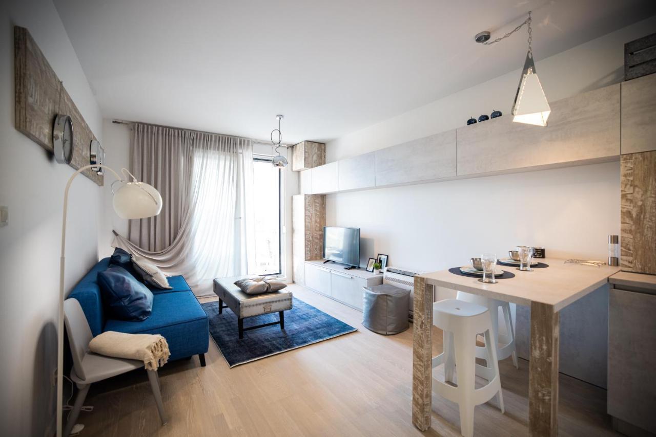 Island View Luxury Zara